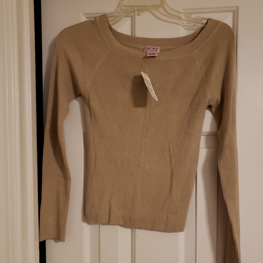 Junior's Vintage Lipstick Tan Large Sweater